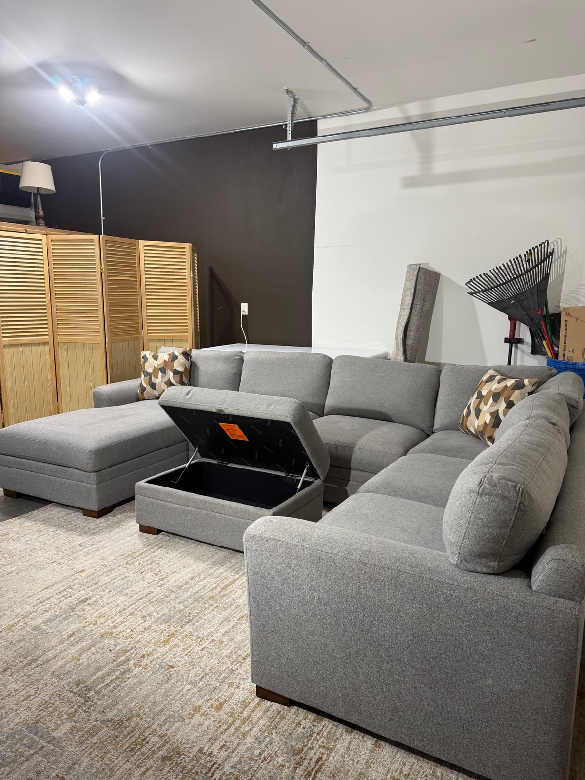 Thomasville Langdon Fabric U-Sectional with Chaise & Storage Ottoman sectional in light gray polyester — U-Shape, 7 seats — photo 8 of 8