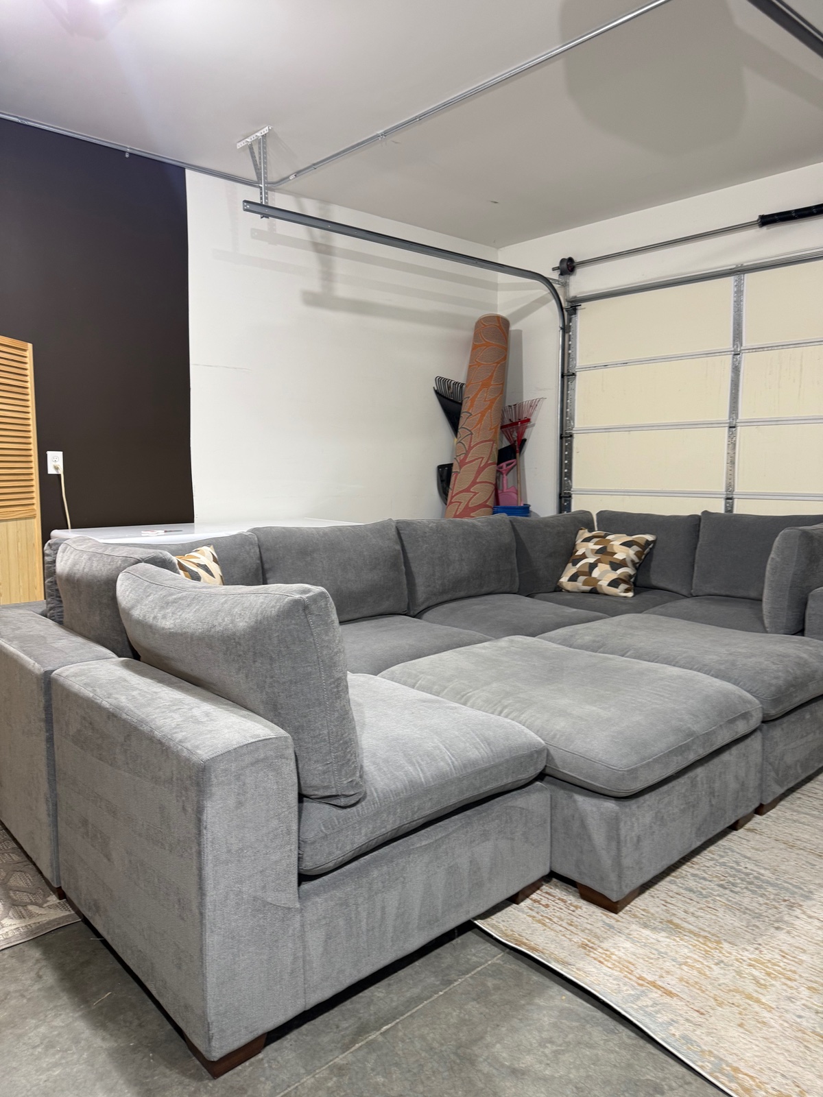 Thomasville Lowell 8-pc Modular, Dark Gray sectional in dark gray polyester — Modular 8-piece, 8 seats — photo 8 of 17